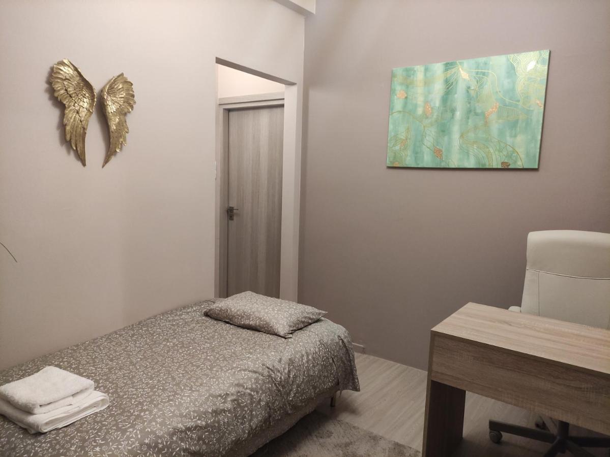 Appartement Love Truth Life à Le Pirée Extérieur photo