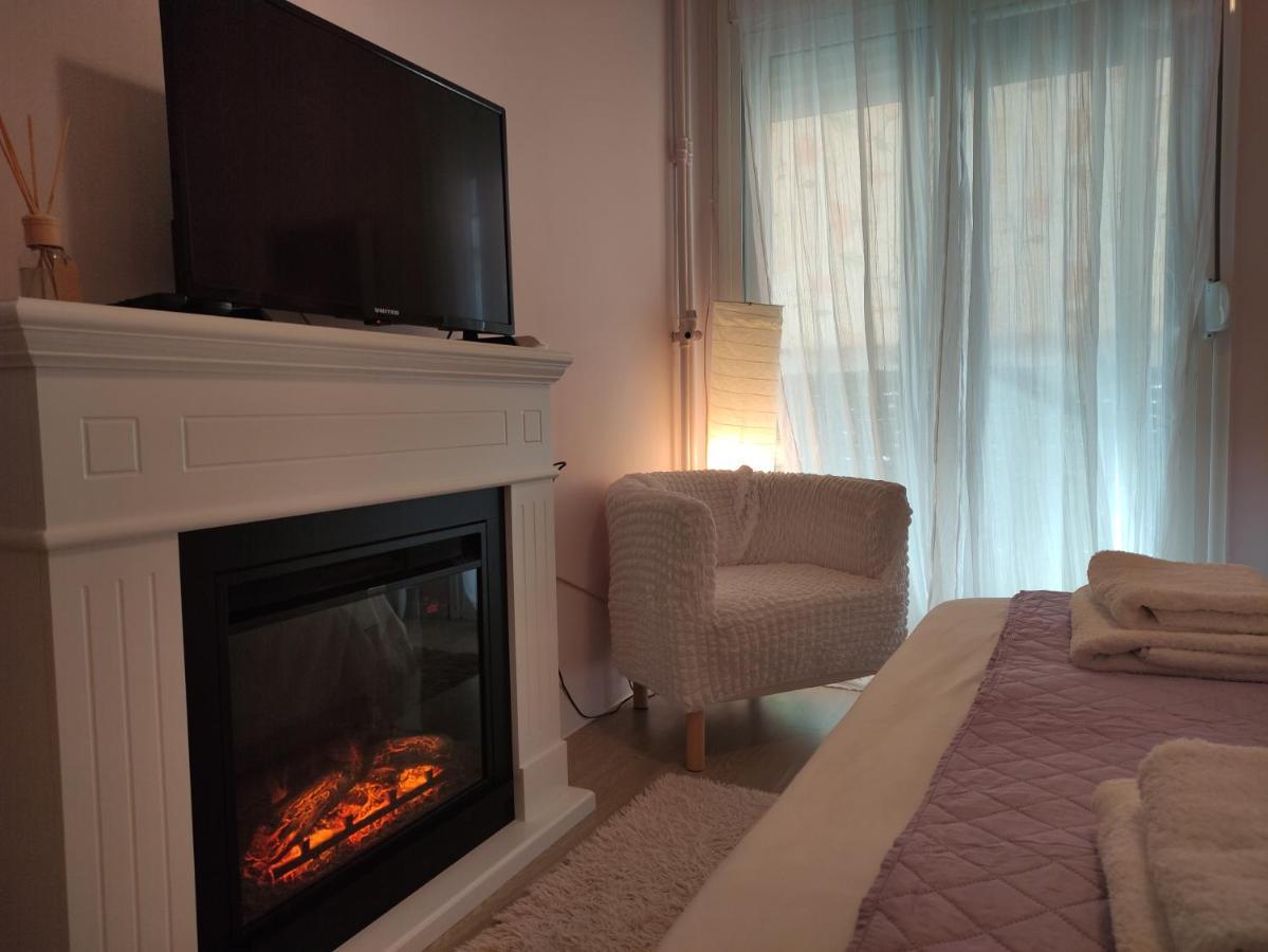 Appartement Love Truth Life à Le Pirée Extérieur photo